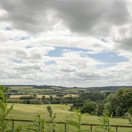 Fairview 2 Ampleforth