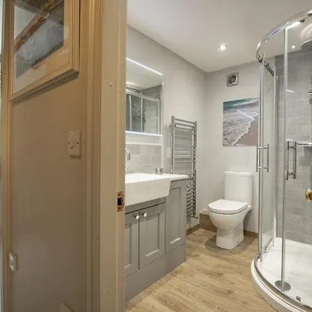 Fairview 2 Ampleforth